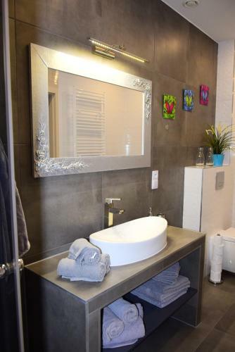 Apartament Wiktoria ?wierad�w Zdr�j