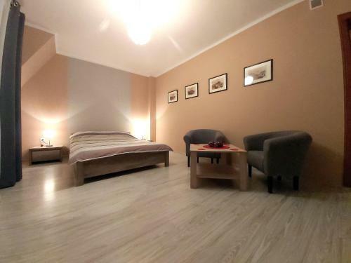 Apartamenty W ?wieradowie