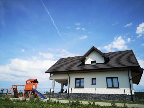 Domek W G�rach I Nad Jeziorem Czorszty?skim