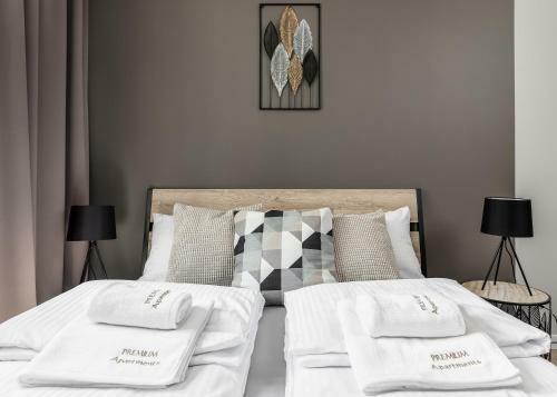 Premium Apartments New Town Private Parking Included