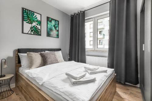 Premium Apartments New Town Private Parking Included