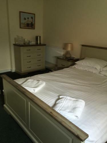 Hostal Scenarios