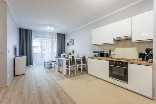 Ambria Apartments Platan Complex II