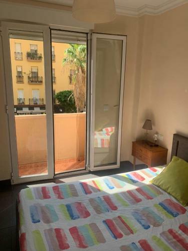 Habitaci�n C�ntrica En Casa de Familia