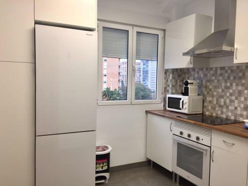 Apartamento En Universidad Y Cerca de La Playa