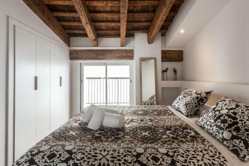 Apartamento Center-2br, 2ba-attic-terrace,view, Wi-fi, A/c
