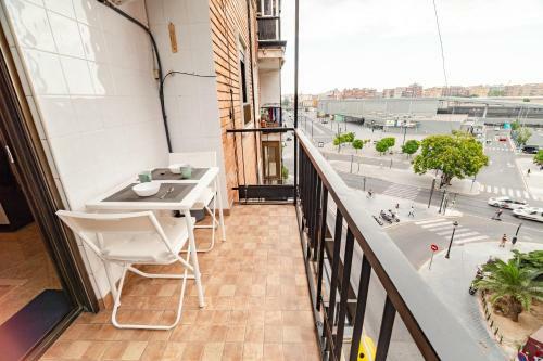 Apartamento Luminoso Y Reformado En El Centro Ave