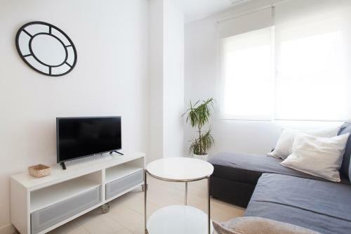 Elegant Apartment Close To Center R&c