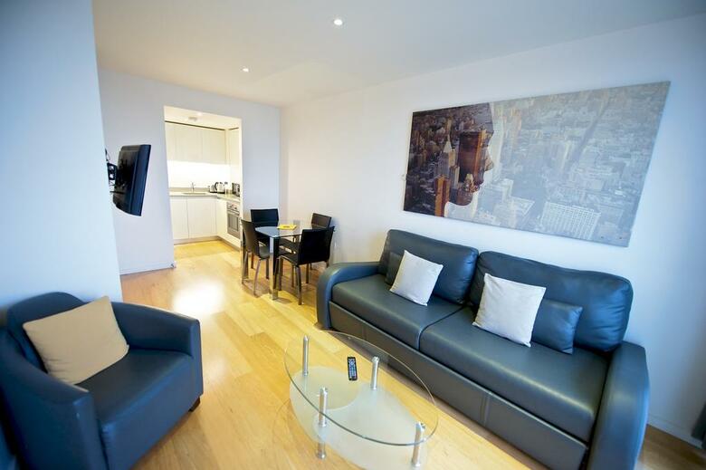Staycity Serviced Apartments London Heathrow