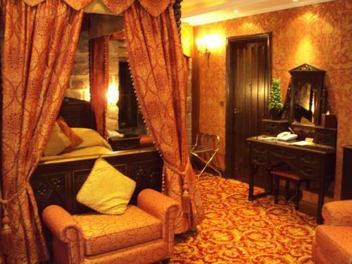 Langley Castle Hotel