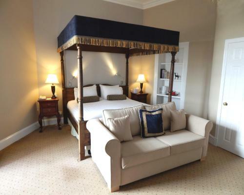 Tulloch Castle Hotel ?a Bespoke Hotel?