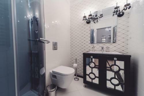Glam Apartments
