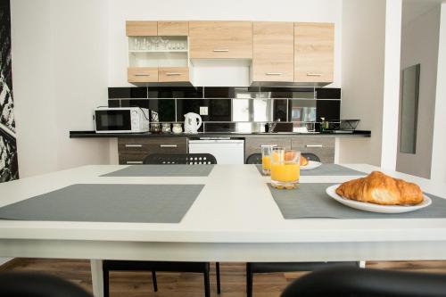 Apartamento Old Town Studio (b)