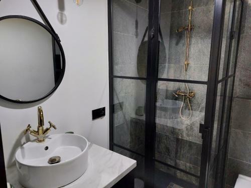 Lof Central Apartment Z Miejscem Parkingowym