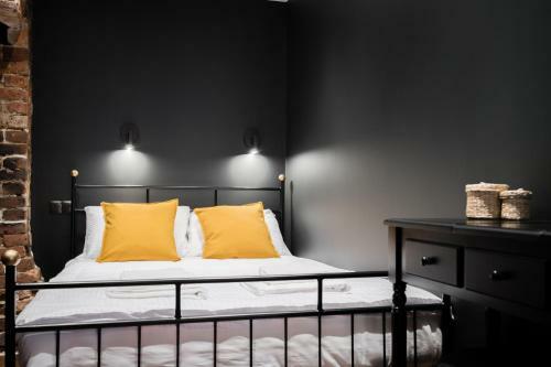 1555 Apartment III