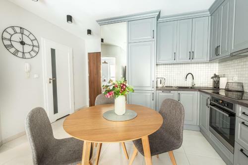 Garden Apartment