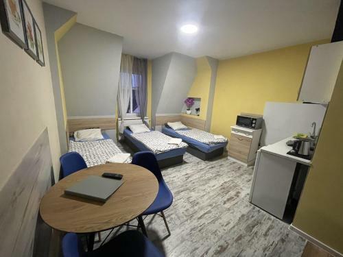 Apartamento Eldom-noclegi, Kolejowa 15 W?growiec