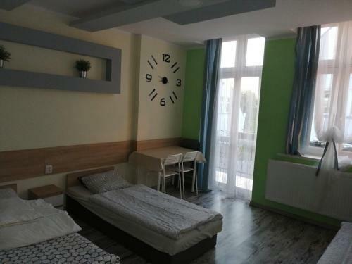 Apartamento Eldom-noclegi, Kolejowa 15 W?growiec