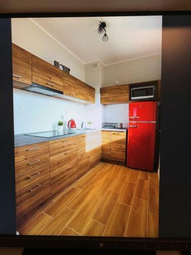 Apartament ?rednia 15 II Pi?tro W?growiec