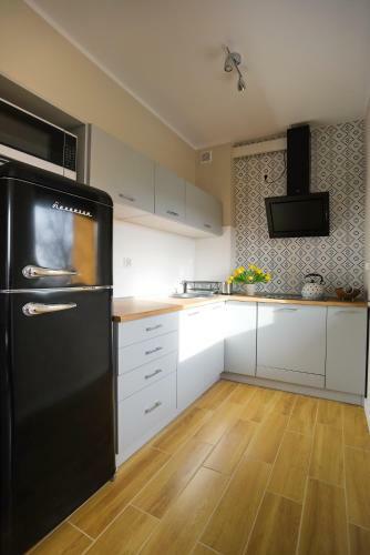 Apartament Ul. ?rednia 15 W?growiec