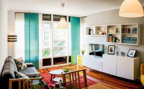 Apartamento Milladoiro - Piso Completo A 4 Km de La Catedral