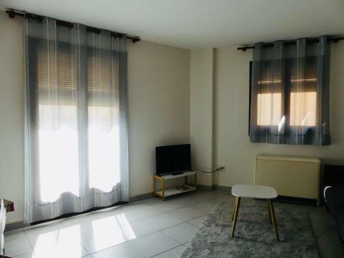 Apartamento Confortable Pis En Ple Centre de Vic Aptgarbi
