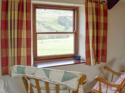5 Swallowholm Cottages