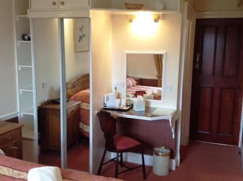 Hostal Rathan House - Guesthouse At Eskbank