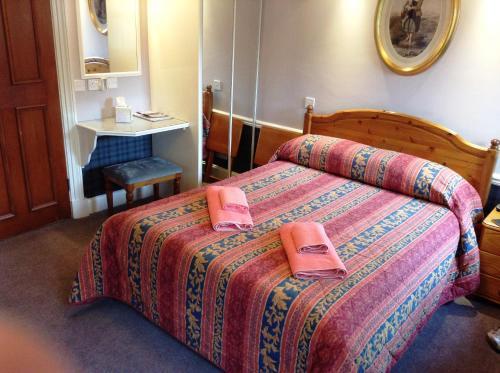 Hostal Rathan House - Guesthouse At Eskbank