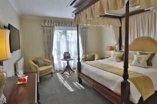 Best Western Three Swans Hotel