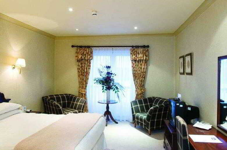 Best Western Three Swans Hotel