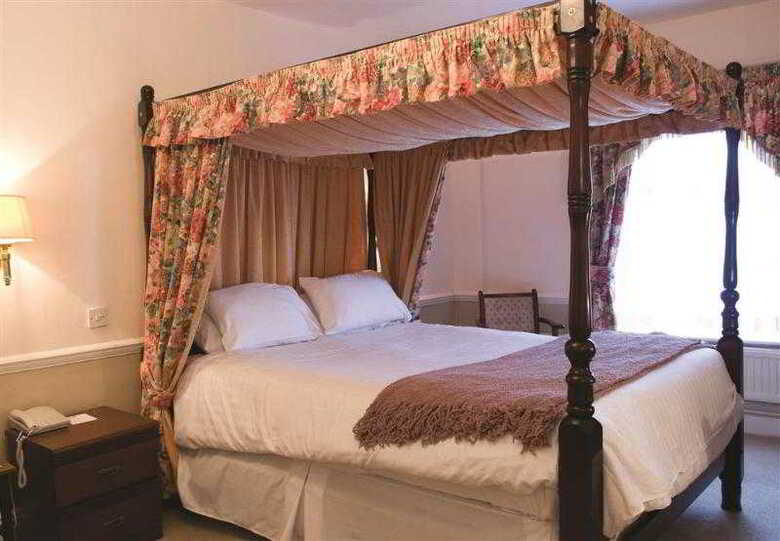 Best Western Three Swans Hotel