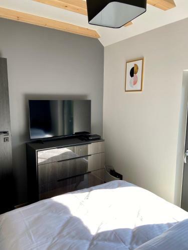 Apartament Lux Ustro?