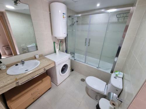 Avenida de Juan Sebasti�n Elcano Apartamento