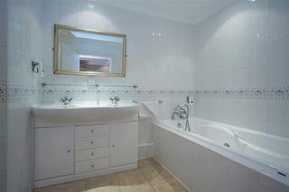 Best Western Consort Hotel