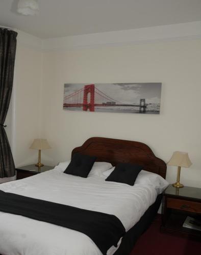 Bed & Breakfast Wimblehurst Hotel