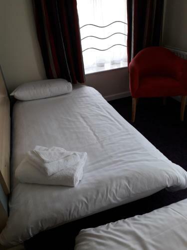 Waterfront Lodge Hotel