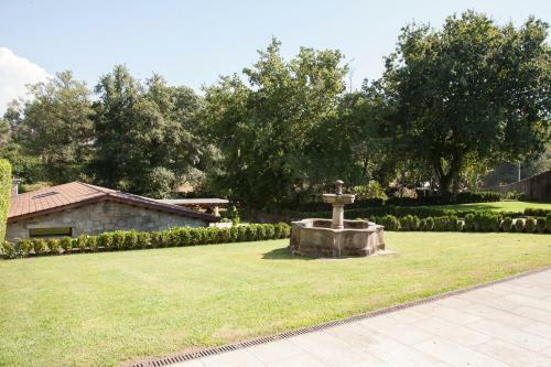Villa Luxury Rustic House - O Rego Da Santa Mari�a