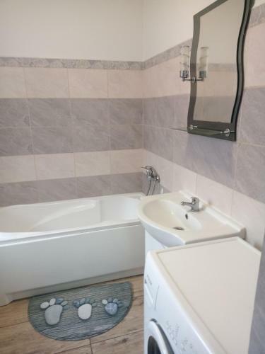 Domek Letniskowy W Lesie 6 Os�b