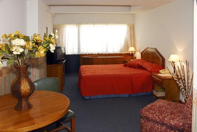 Art Deco Hotel & Suites