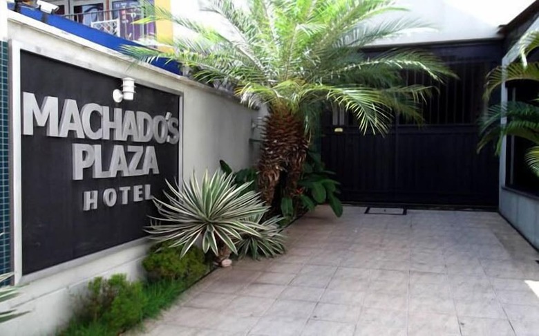 Machados Plaza Hotel