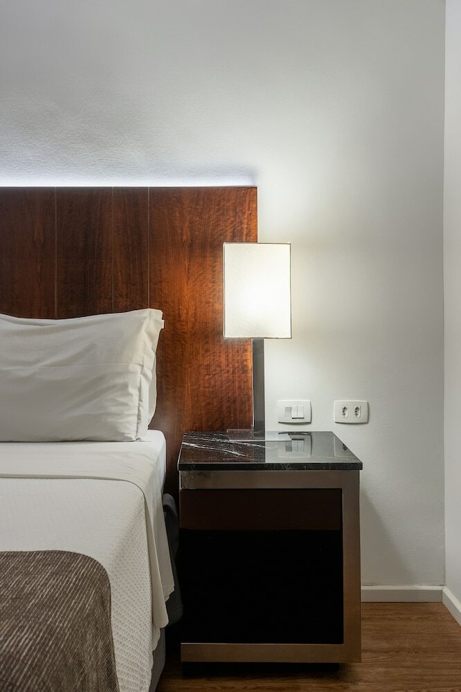 Orla Copacabana Hotel