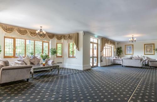 Hotel De Rougemont Manor