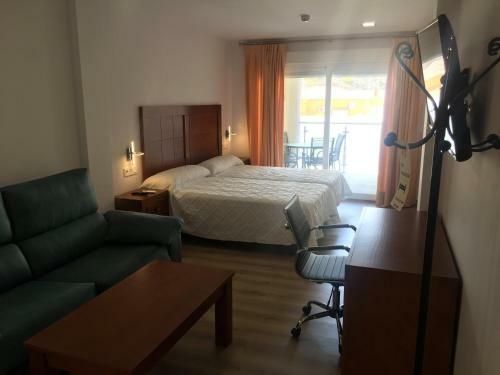 Hostal - Restaurante Playa Azul