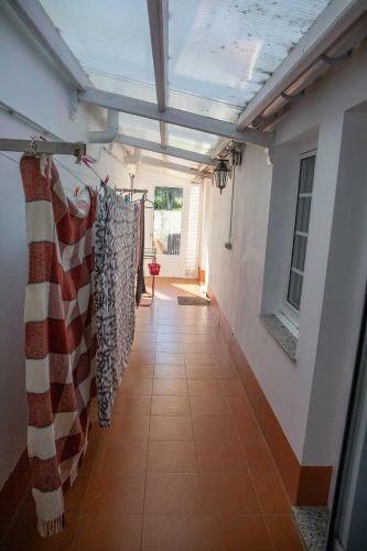 Beachfront Surf & Holiday House, Up To 12 Persons