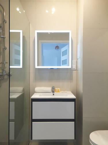Apartamenty Metro S?odowiec, ?eromskiego 1