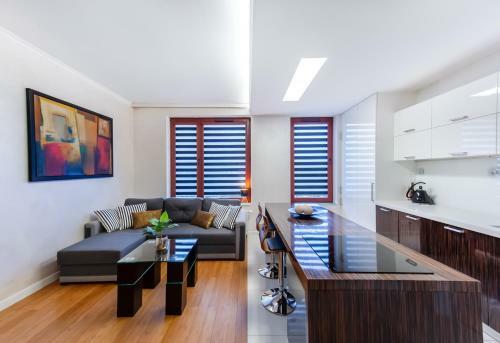 Clicktheflat Luxury Apartment In Warsaw