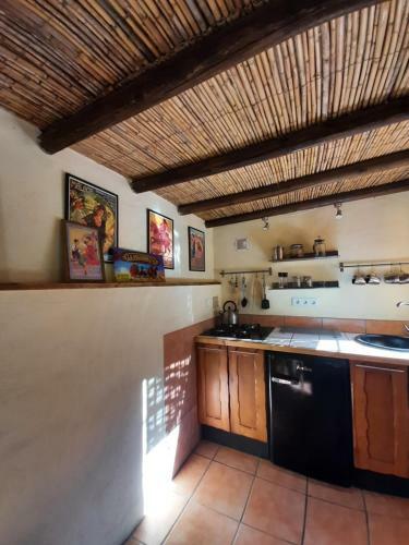 Adobe Getaway With 'private Plunge Pool'