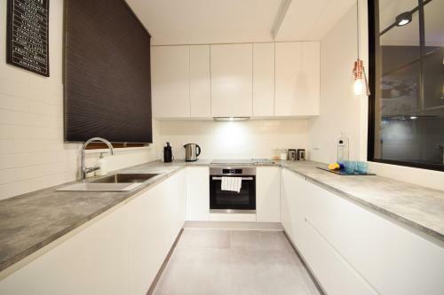 Apartamento Shortstaypoland Kieslowskiego (B41)