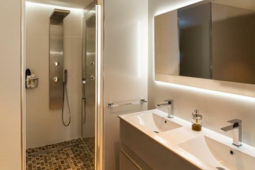 Apartamento Cor De Vinar�s